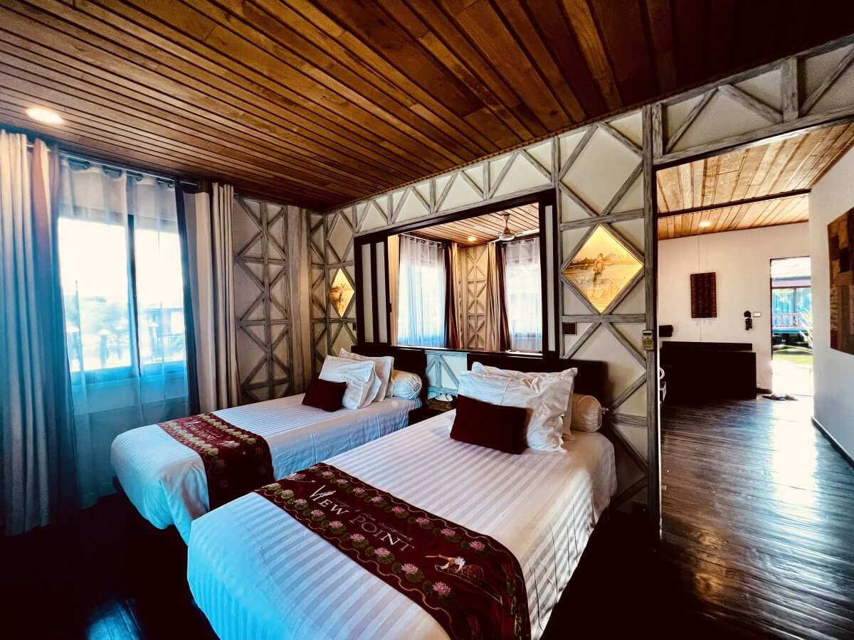 One-Bedroom Bungalow Suite